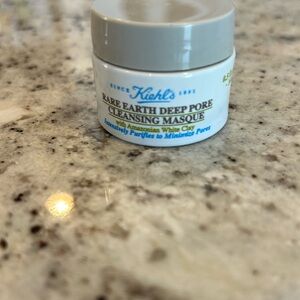 🔥 3 for $10🔥 Kiehl’s rare earth deep pore cleansing masque travel size